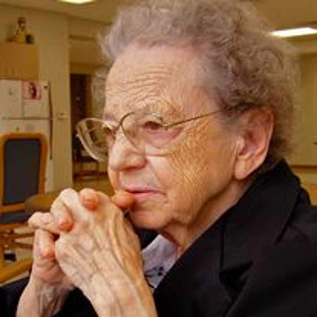 Edna Roth