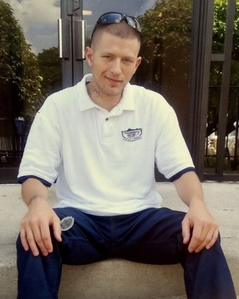 Adam Wayne Howard Profile Photo