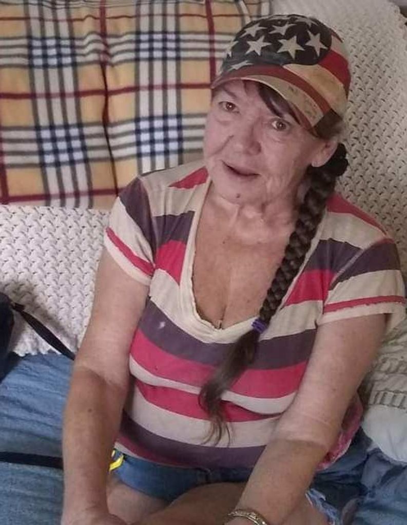 Carolyn Frederick Loftis