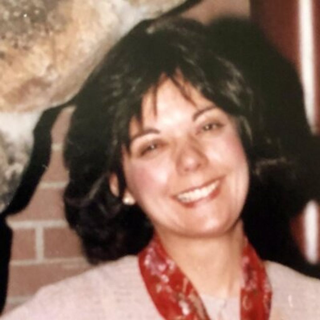 Valerie Varvandakis Estes