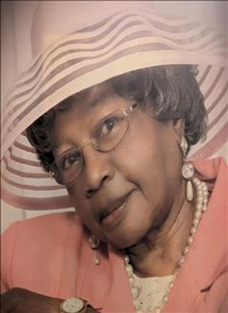 Lurline W Clark Profile Photo