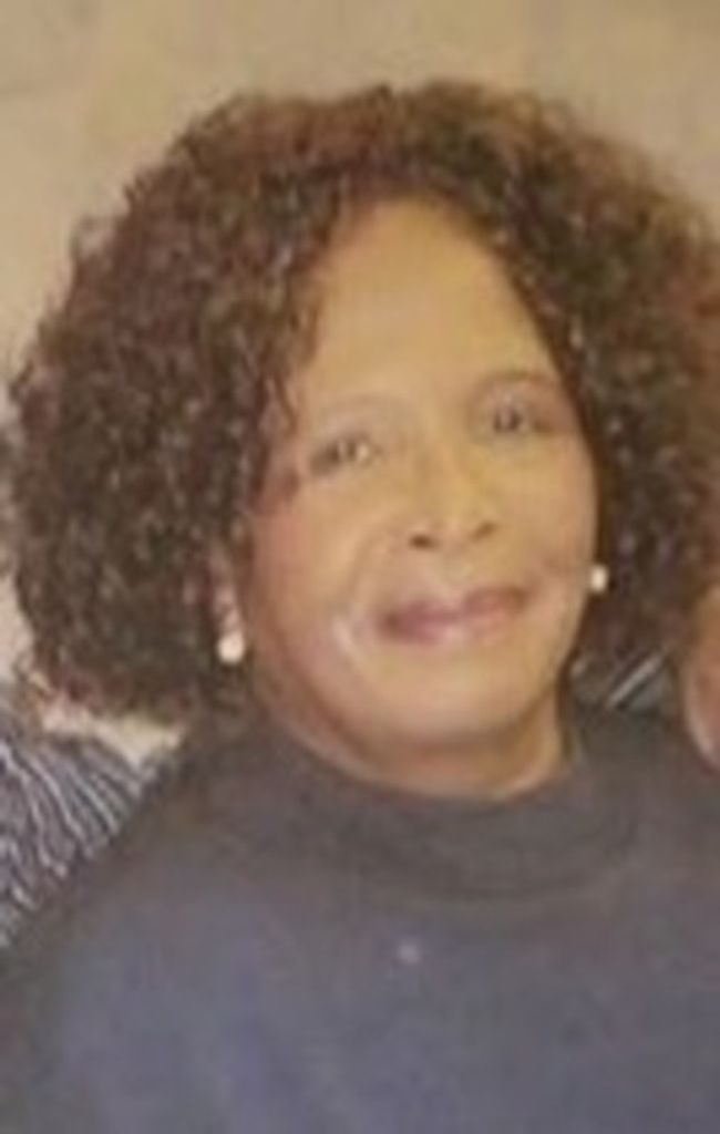 Maxine Smith Profile Photo