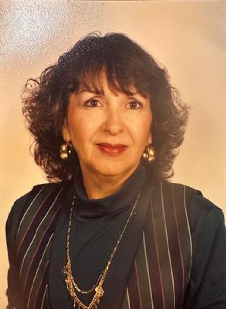 Carlotta Young Profile Photo
