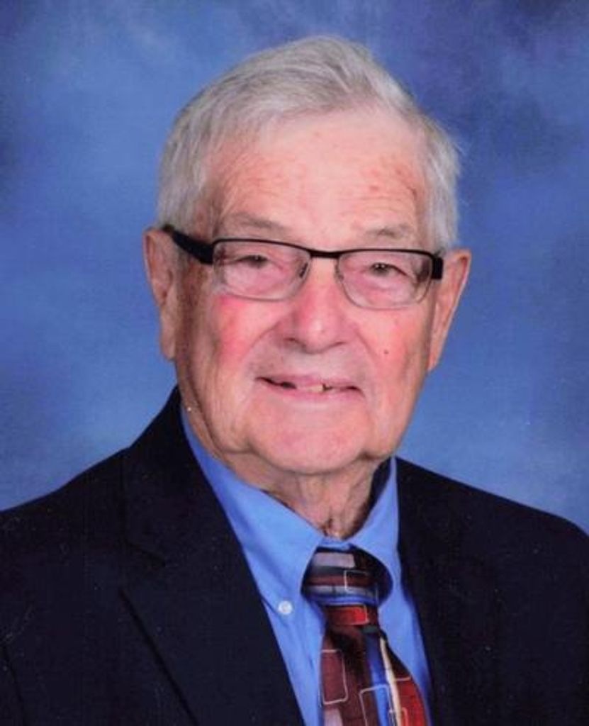 Carl Demaet Profile Photo