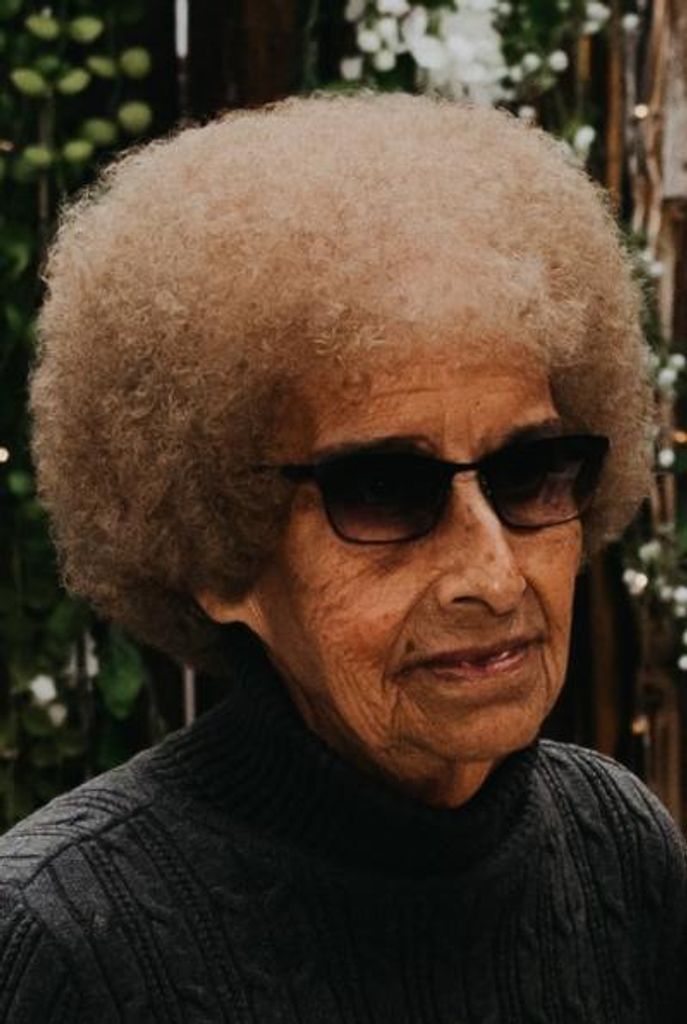 Mary E. Roth Profile Photo