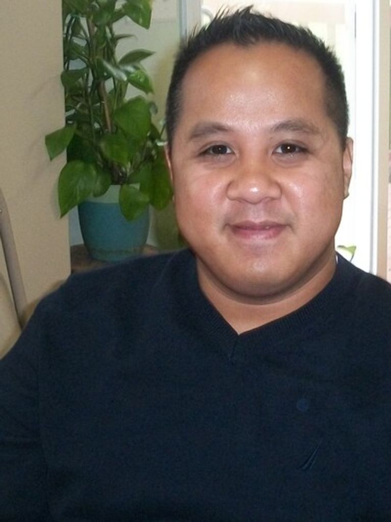 Alexander "Alex" Thien Nguyen Profile Photo