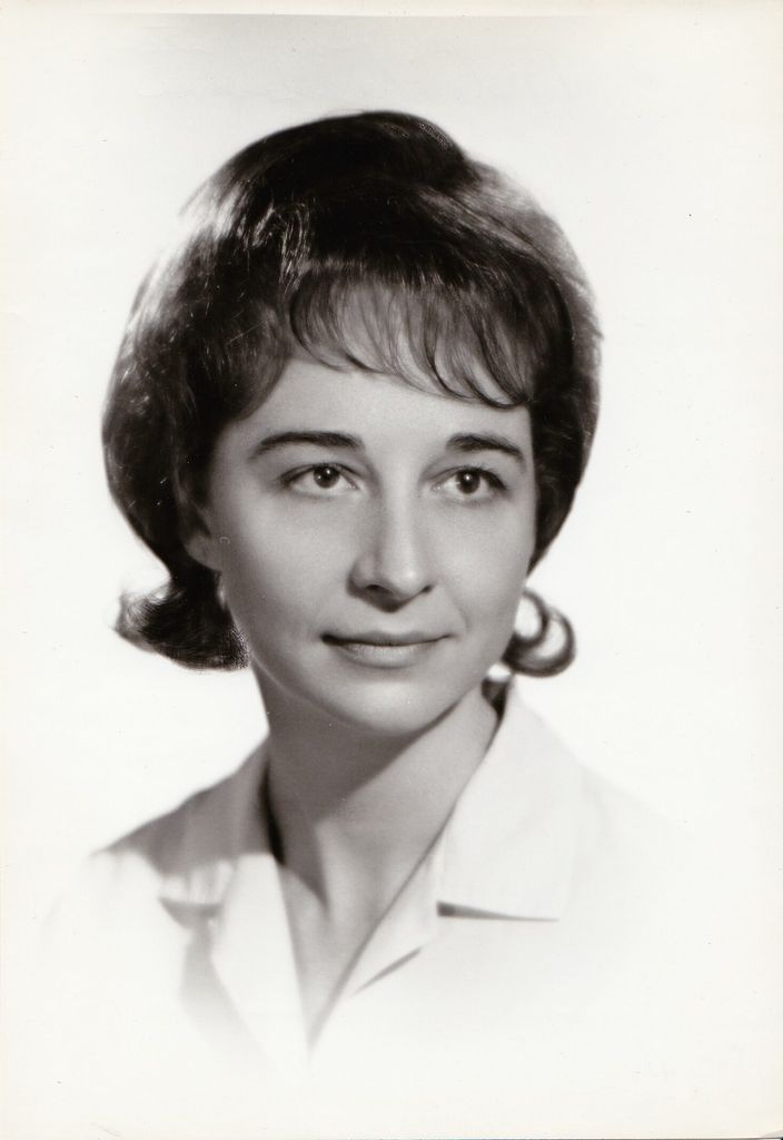 Marilyn Virginia Paxton Biemond