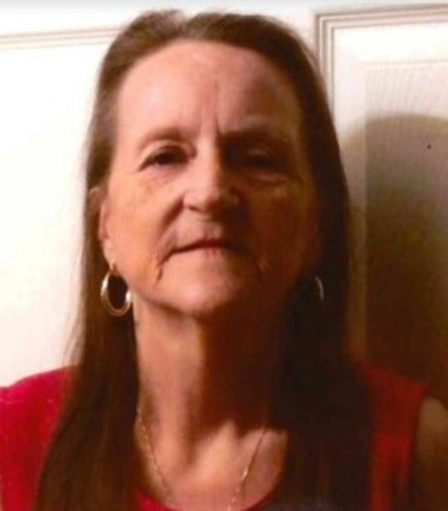 Pamela Lee Profile Photo