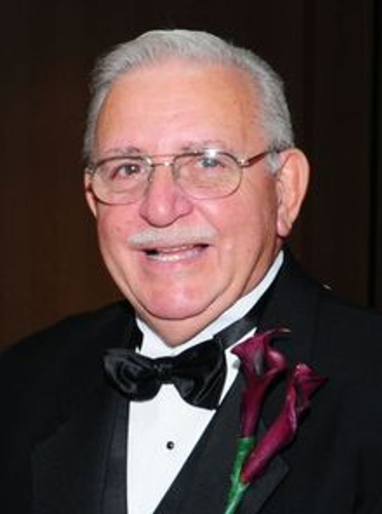 Robert  V. Gauthier