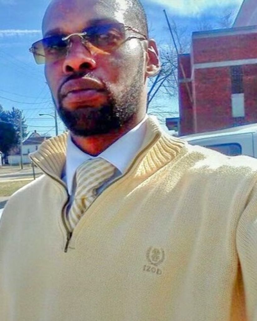 Dwaine J Chapman Profile Photo