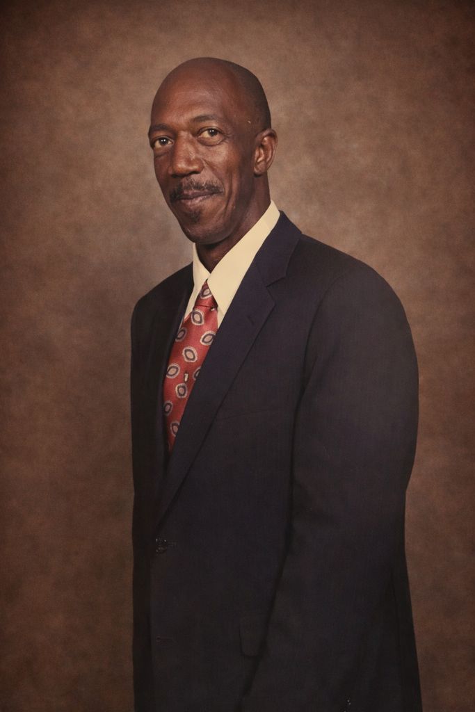 Hughmanders Fogle Profile Photo