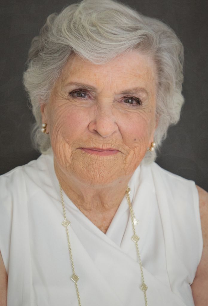 Elanne Sue Schultz Profile Photo