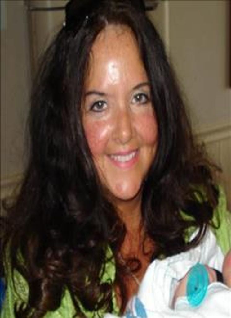 Teal Nipper Gable Profile Photo