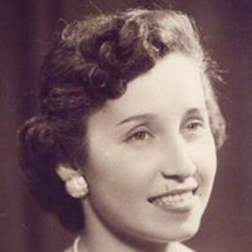 Eva C De La Rosa Profile Photo