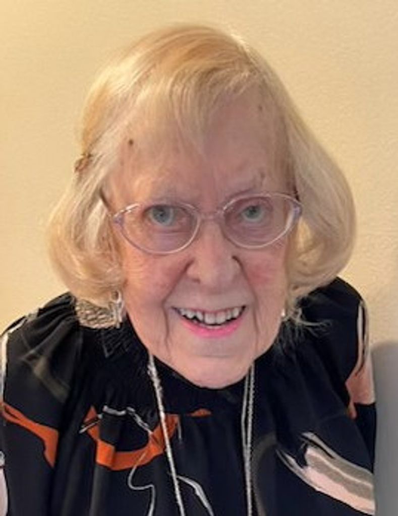 Dolores 'Dee' J (Nelson) Van Kampen Profile Photo
