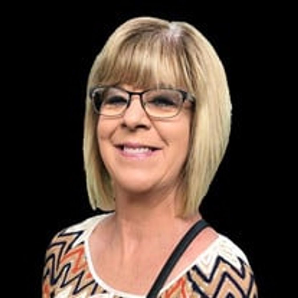 Tracy Lynn Smith