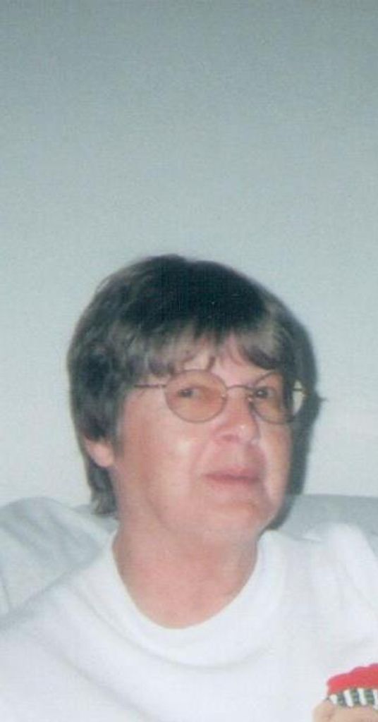 Sandra Lou (Canup)  Long