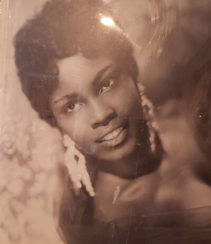 Bennie Jewel Hall Profile Photo