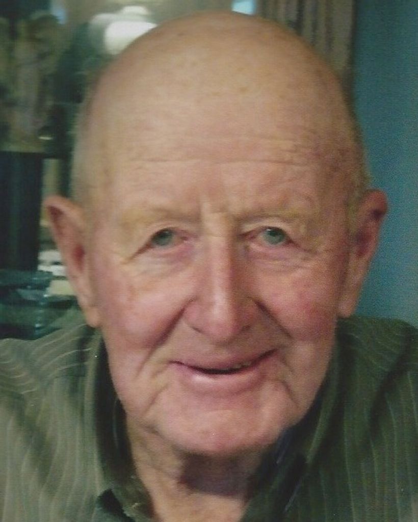Robert "Bob" Peterson
