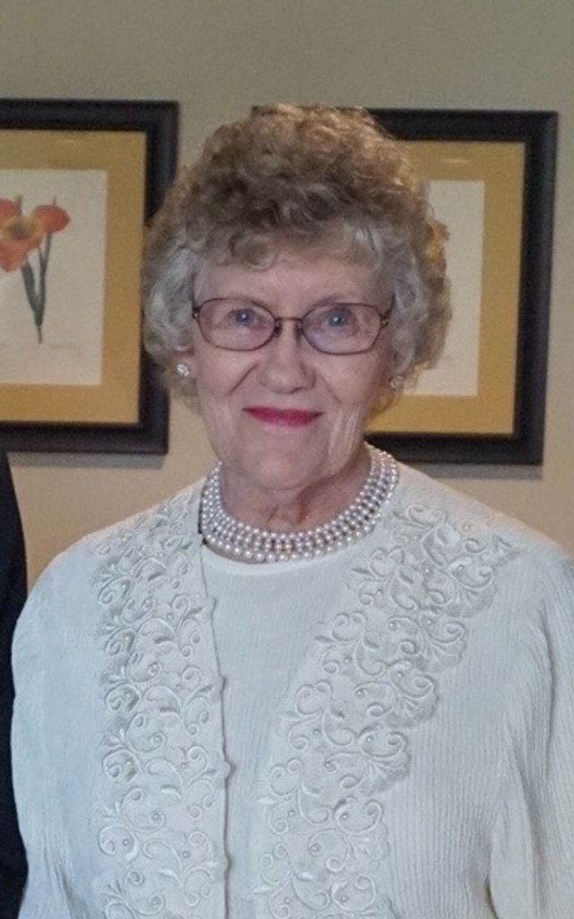 Lorna Lee (Hawes)  Watts