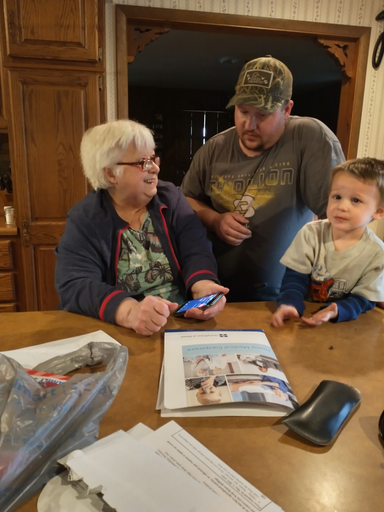 Carolyn J. (Bergstrom)  Bohl photo gallery thumbnail 16 of 133