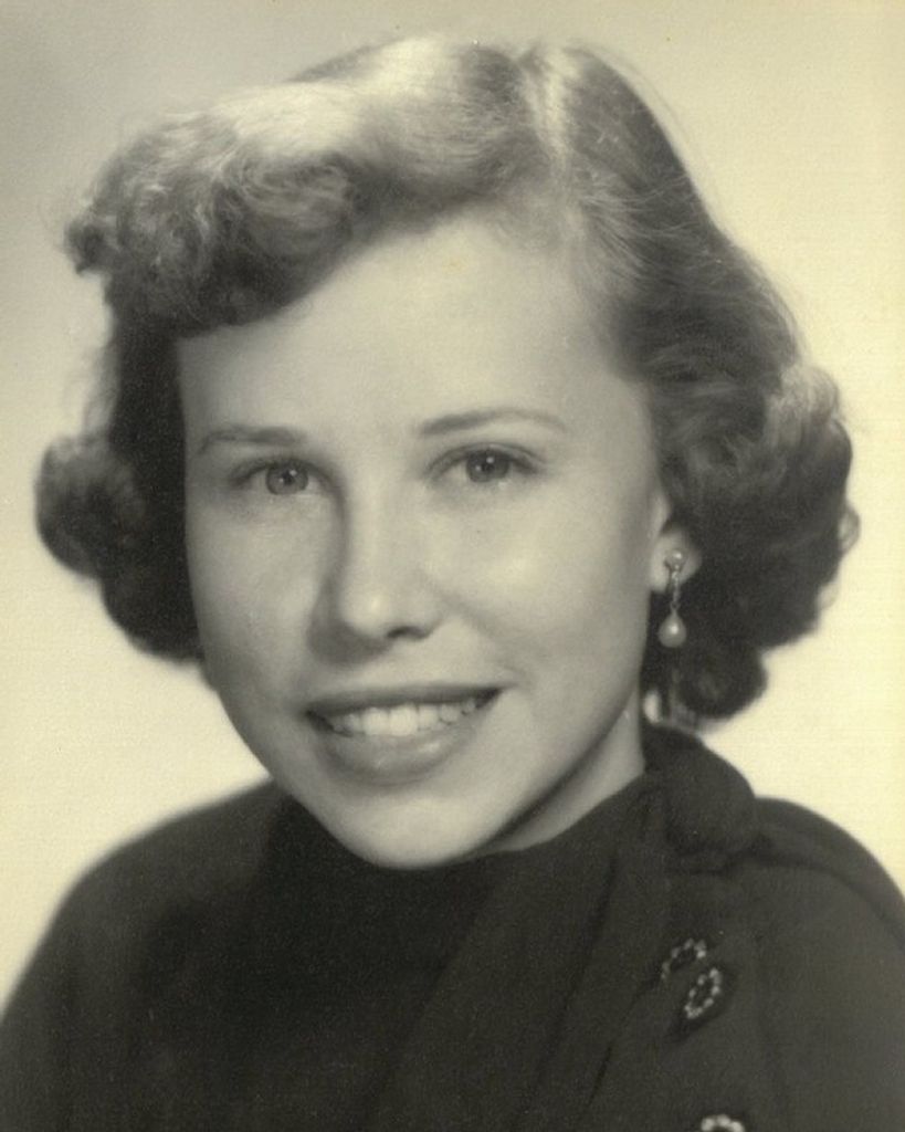 Mary Clare "Tootie" Nesbit LaCour Profile Photo