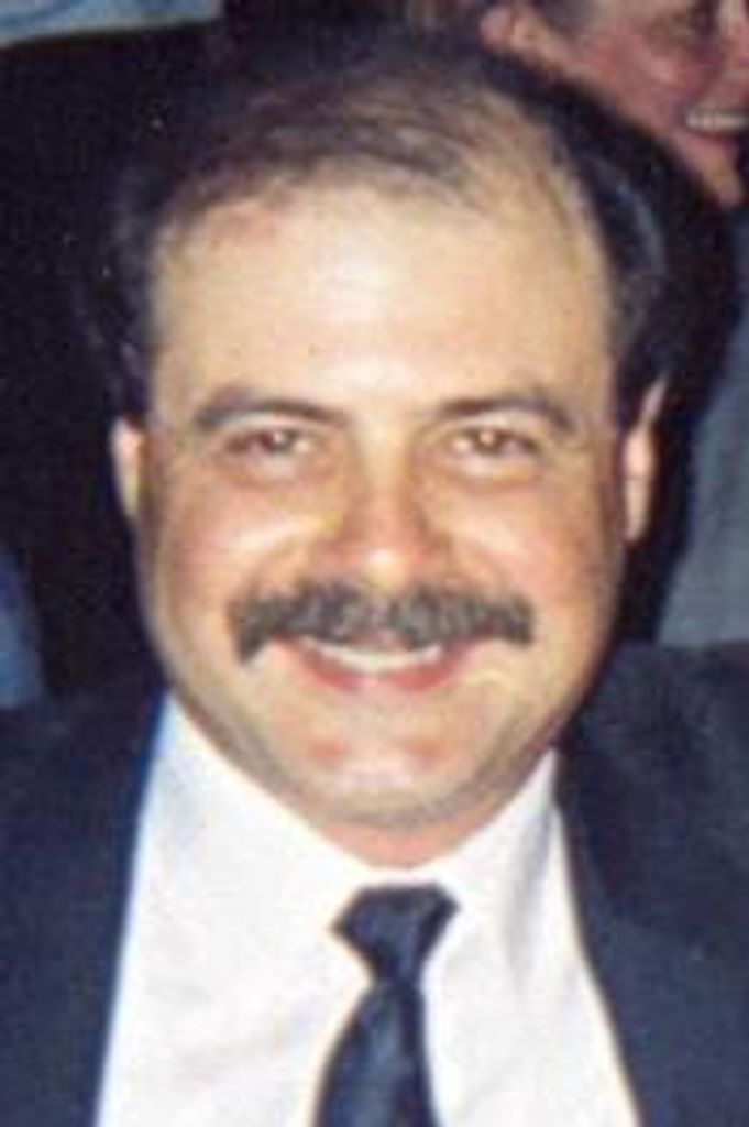 Robert "Bob" Vickers