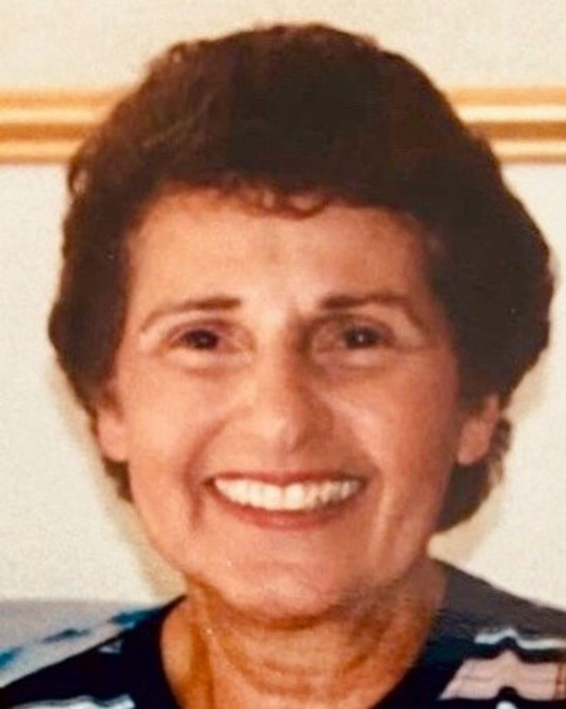Sarah Piligian Profile Photo