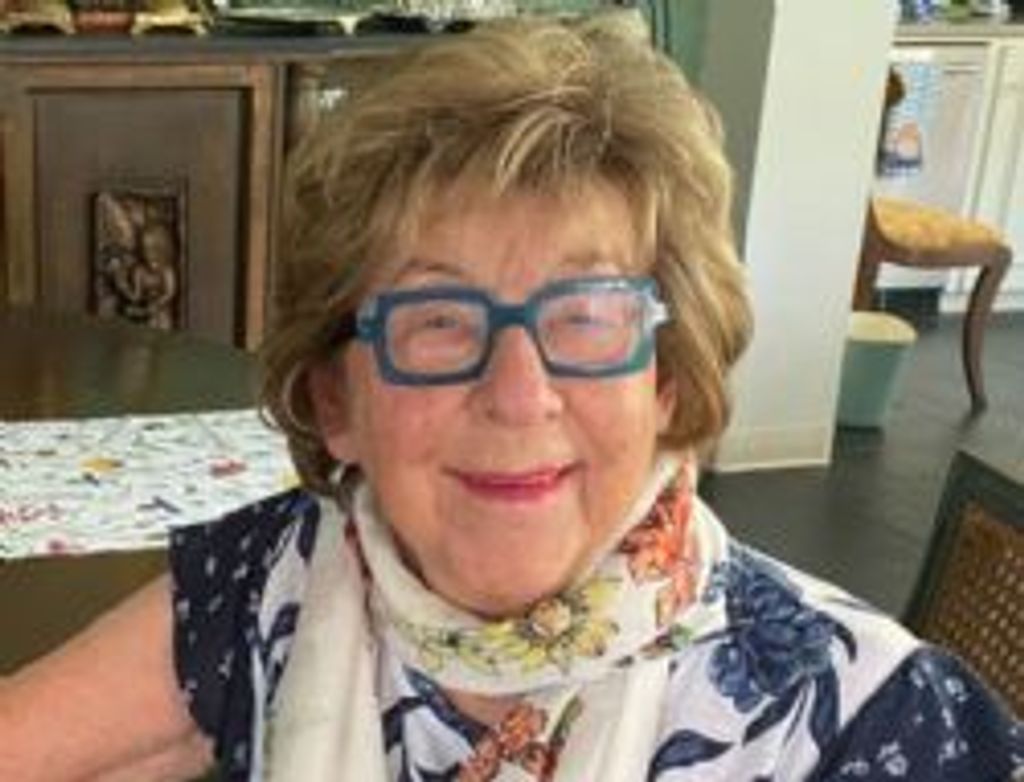Jeanne Hoffman Smith