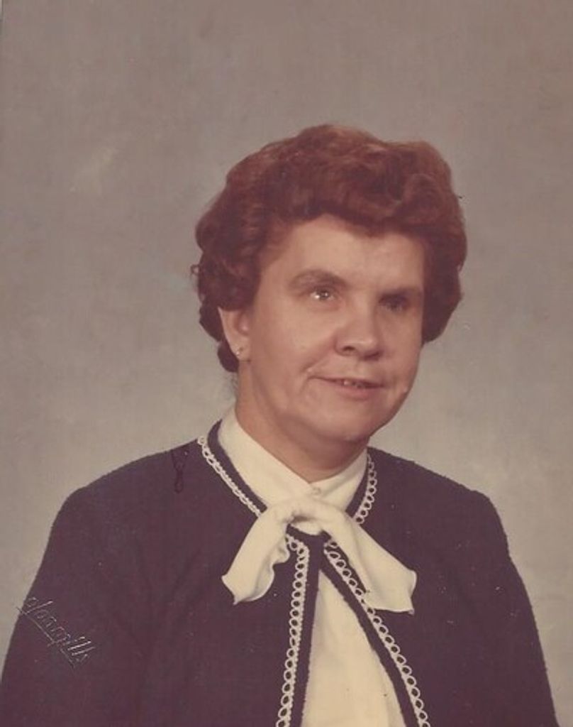 Ines May Sing Profile Photo