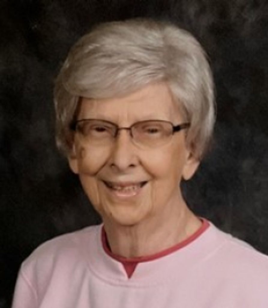 Clara Stucky Profile Photo