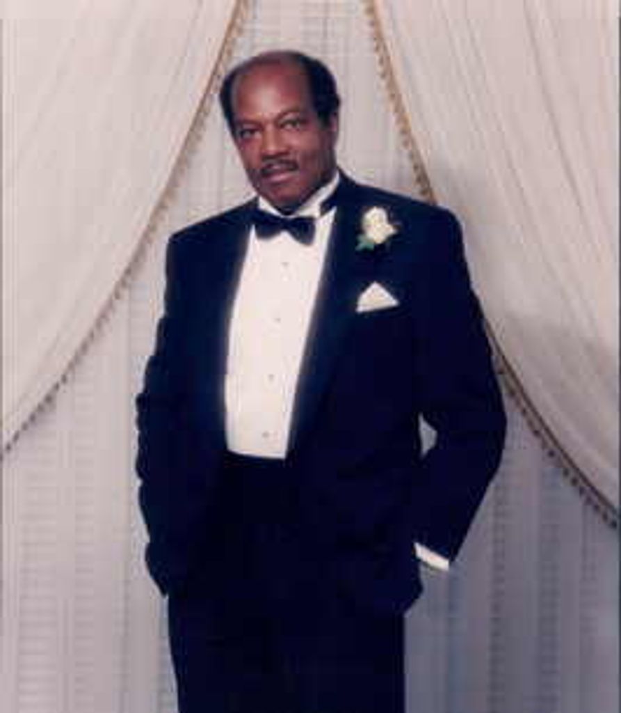 Stanley Moore