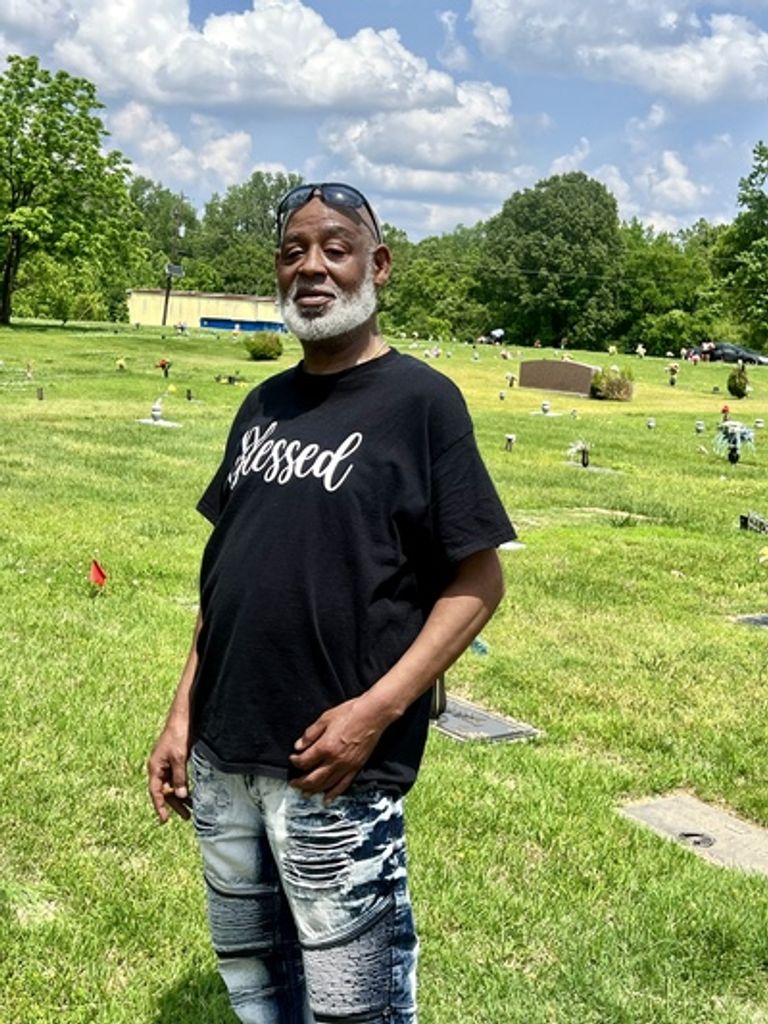Milton Holley Profile Photo