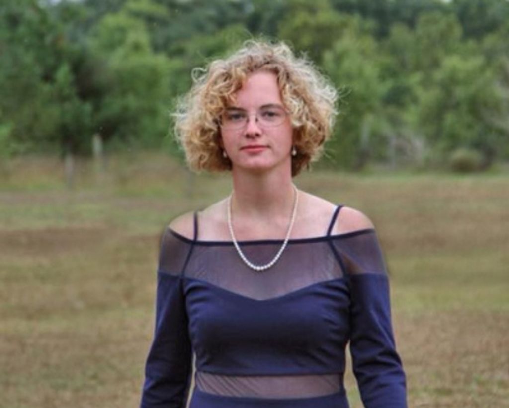 Summer E. Stahl Profile Photo