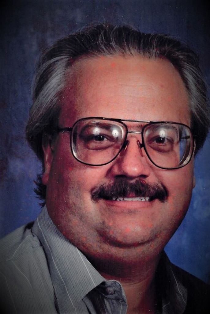 Eddie Lee Tosh Profile Photo