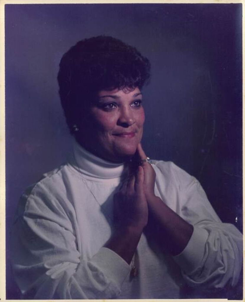 Janine Jones Strickland Profile Photo