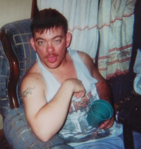 Rave Hardy Jones photo gallery thumbnail 76 of 92