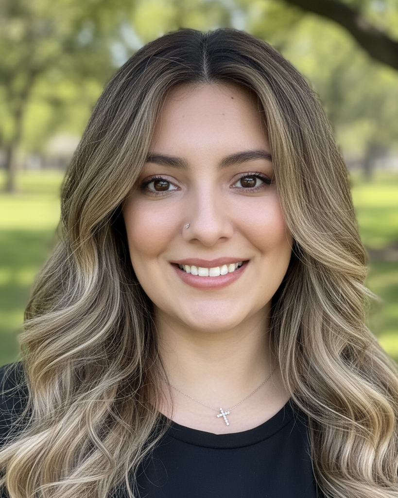 Kristen Lizabeth Martinez Profile Photo