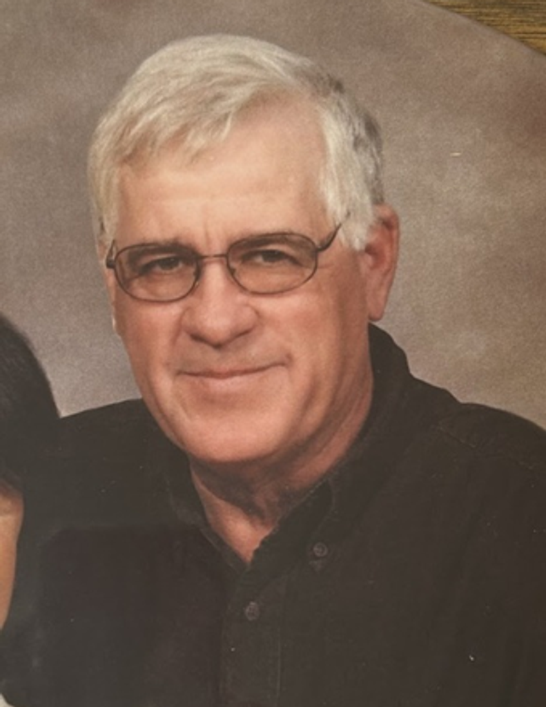 Roger Lewis White Profile Photo