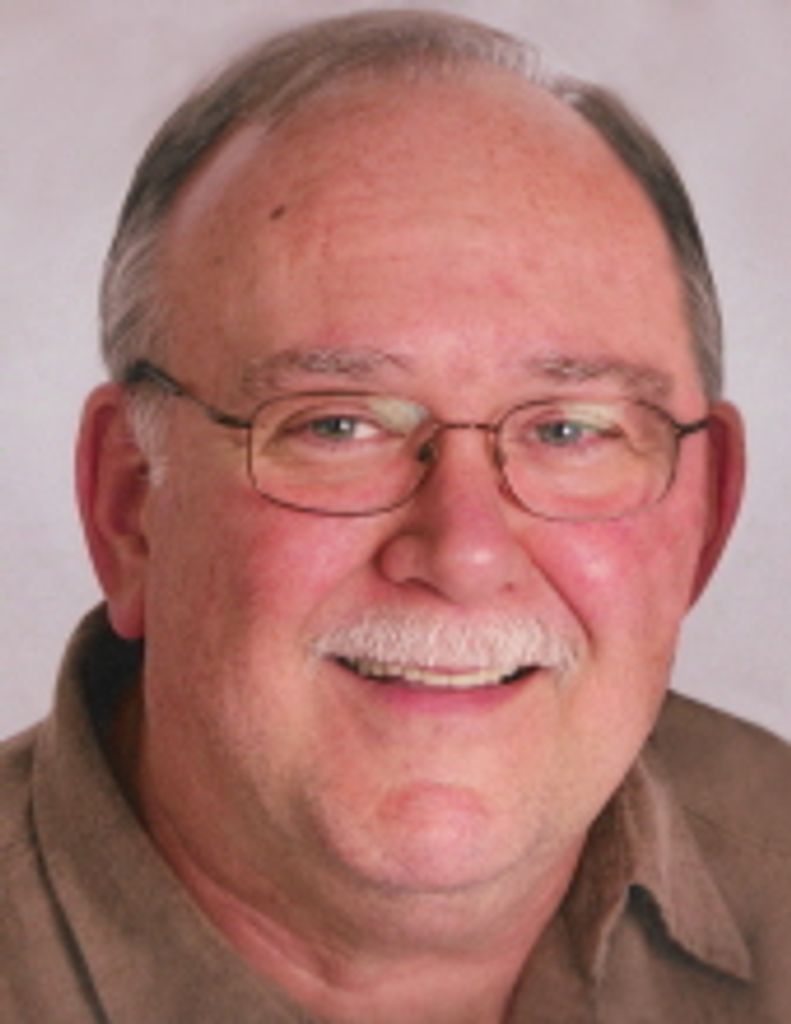 Paul Eugene Folta, Sr.