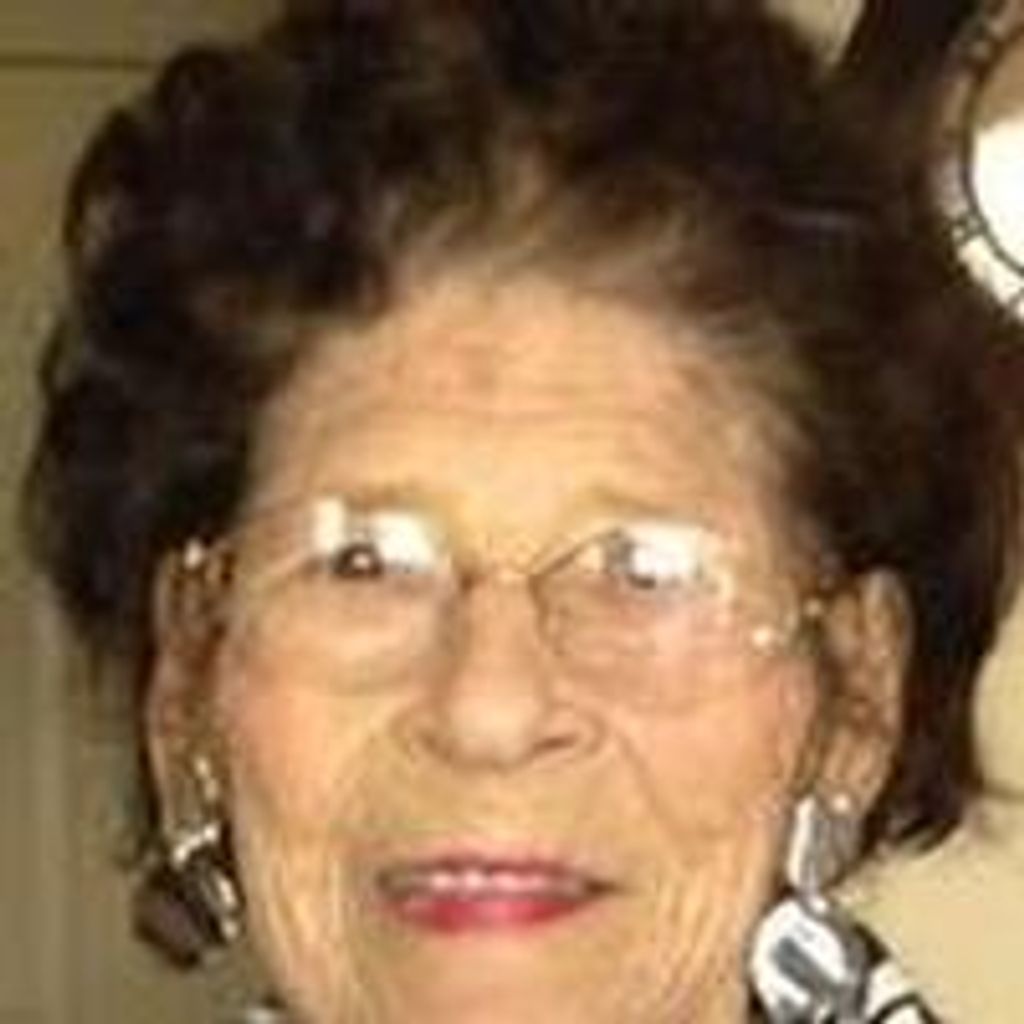 Loretta "Dede" Bauer