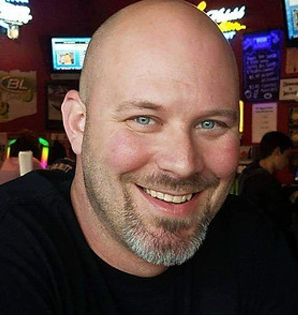 Tom W. Turch