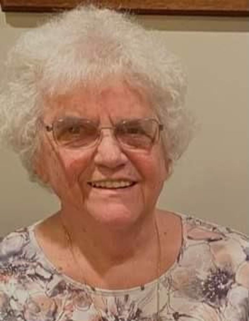 Mary Liz (Meyer)  Pinchot Profile Photo