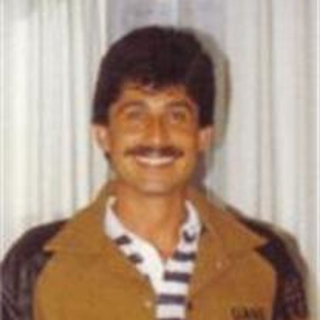 Amador R Gonzalez Profile Photo