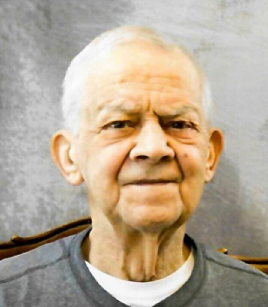 Lewis Caraganis Profile Photo