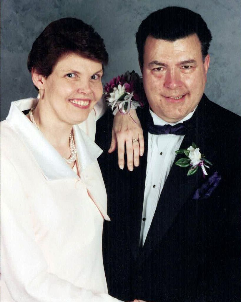 Linda M Hutchison Profile Photo