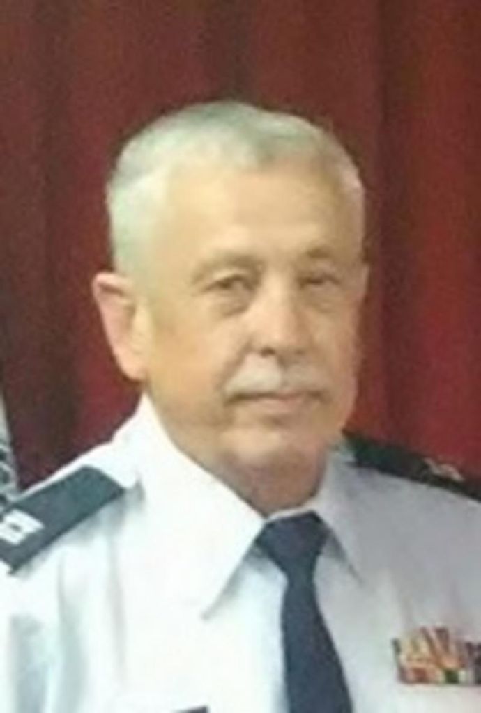 Robert L. "Bob" Blaylock