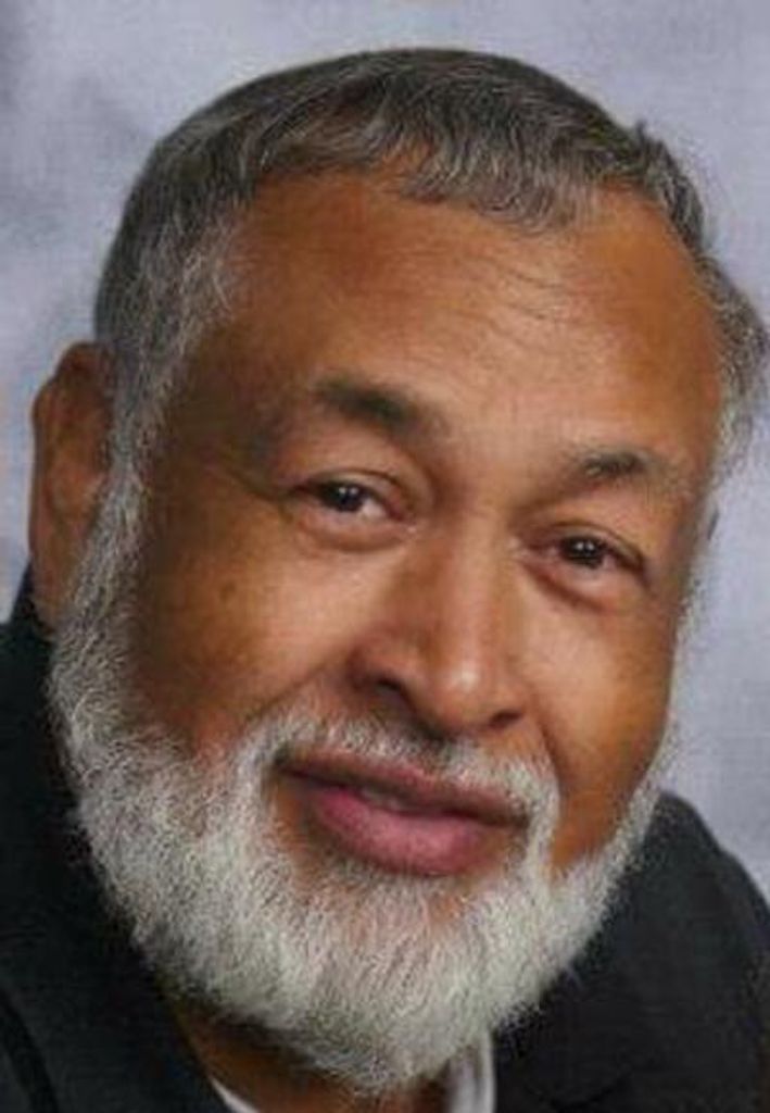 Ernest X Smith, Jr. Profile Photo