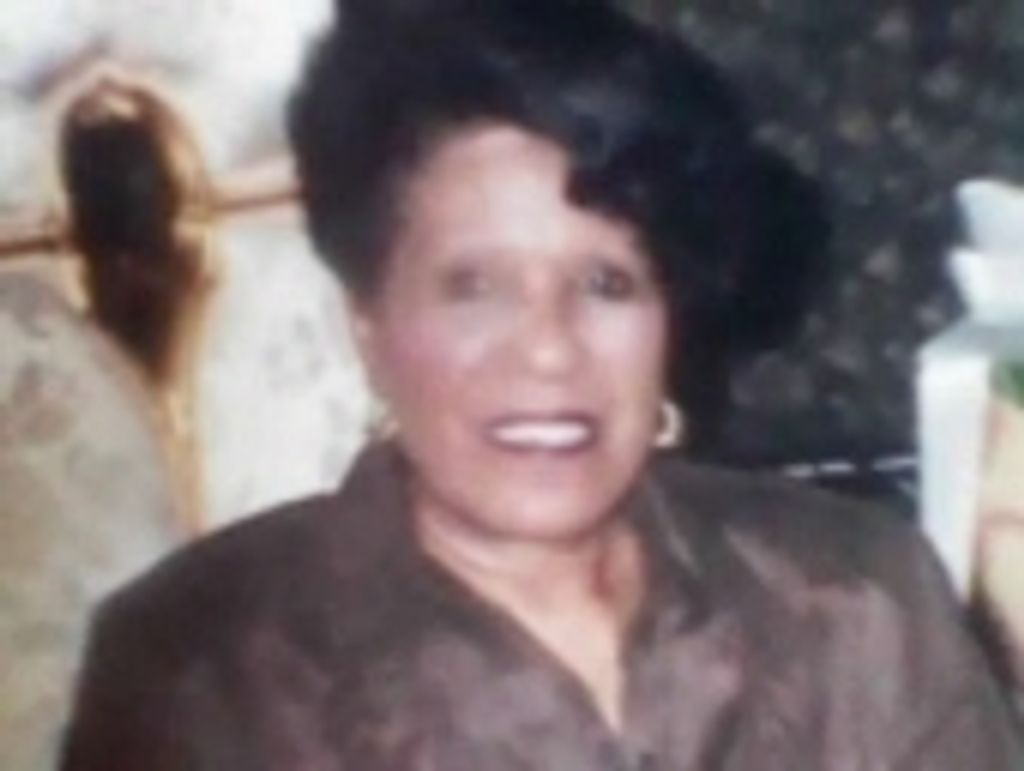 Shelvie Jean Davis