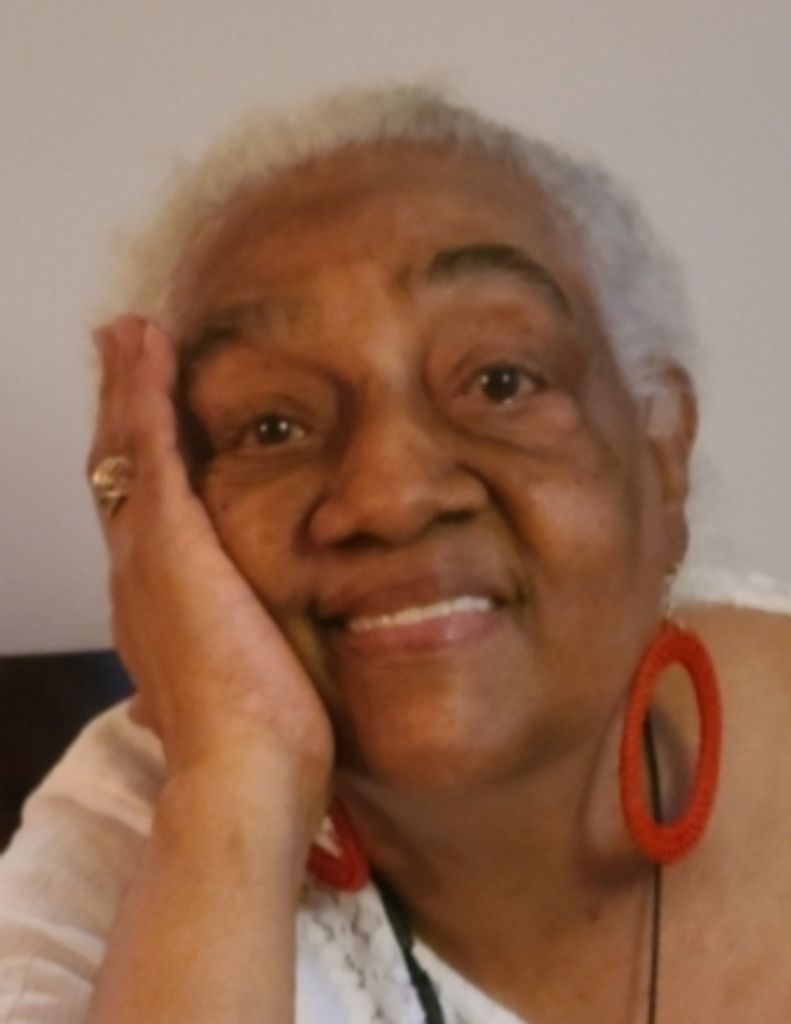 Louise Thomas Profile Photo